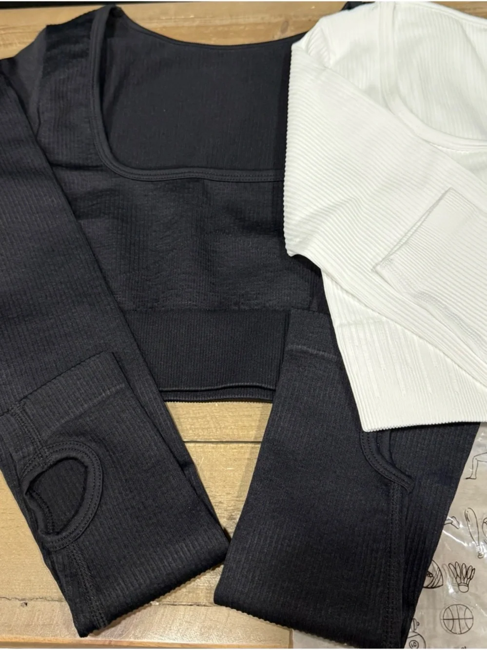 OQQ Ribbed Long Sleeve Crop Top Duo in Black & White SET - Picture 4 of 4